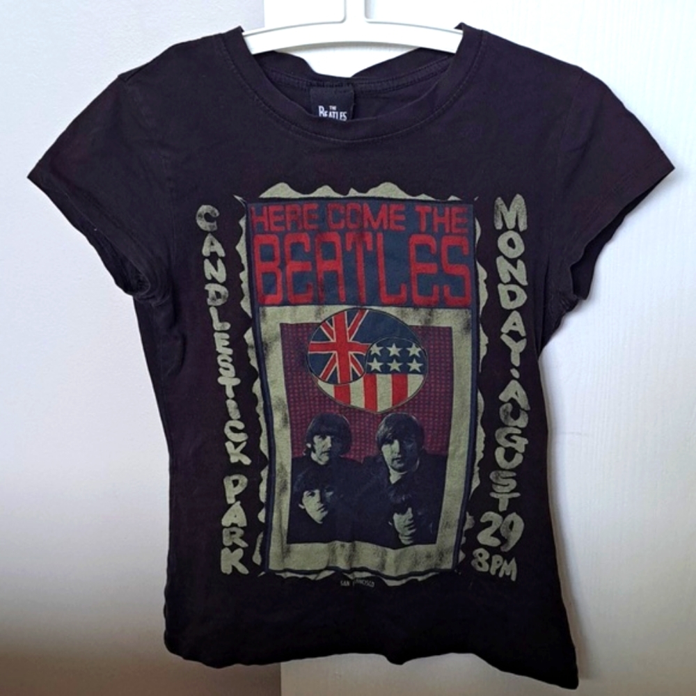 'Here Comes the Beatles' Tee